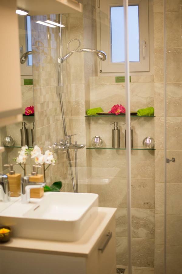 Апартаменты First Floor Flat (Adults Only) Любляна Экстерьер фото