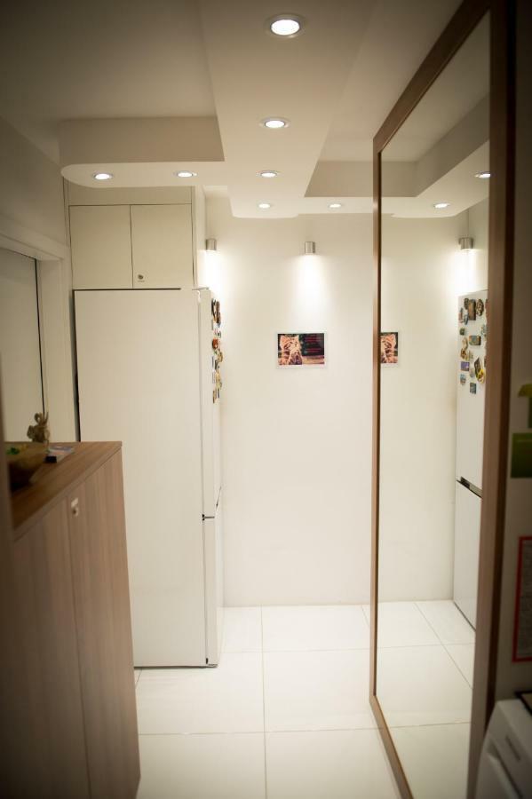 Апартаменты First Floor Flat (Adults Only) Любляна Экстерьер фото