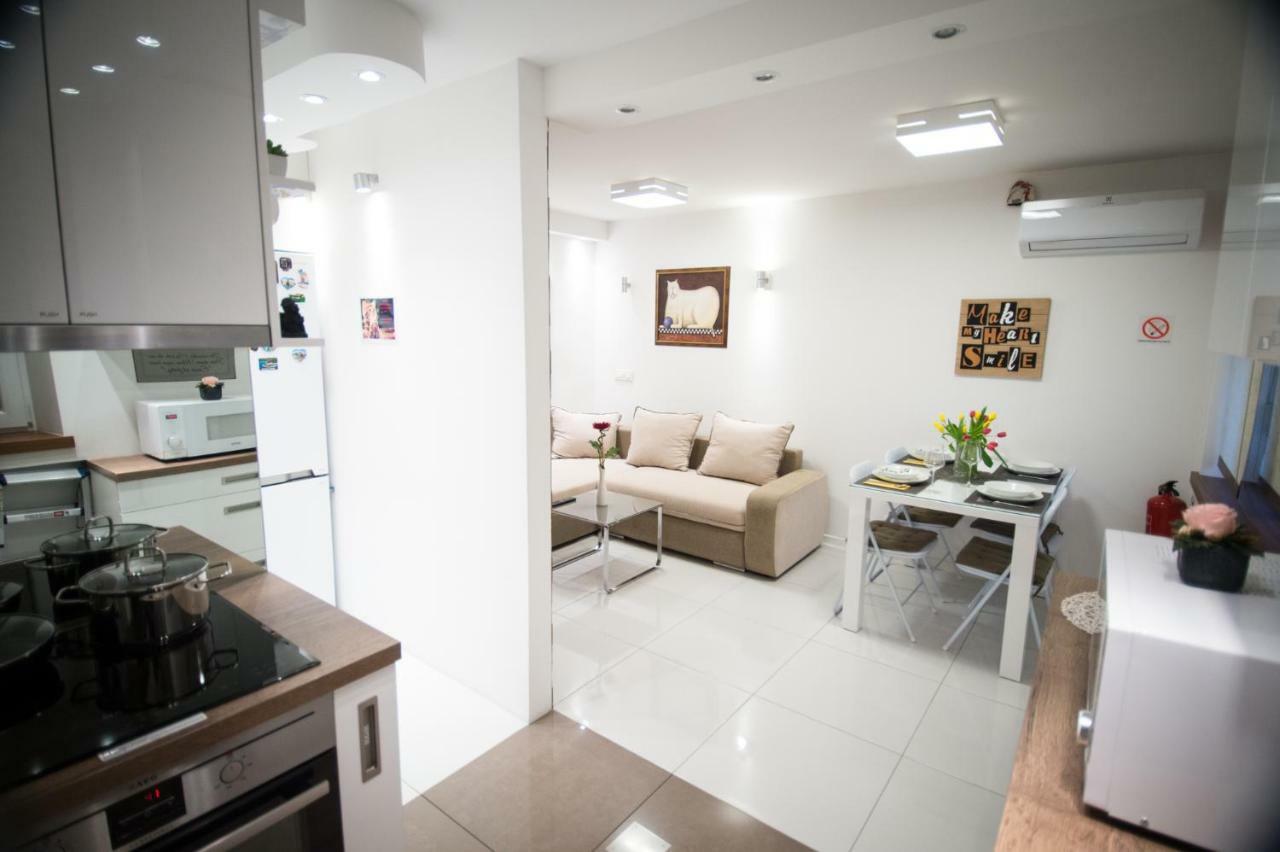Апартаменты First Floor Flat (Adults Only) Любляна Экстерьер фото
